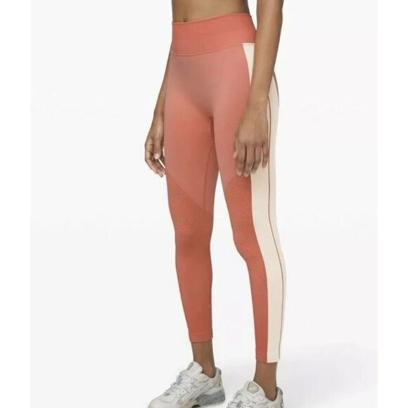 Lululemon Women Leggings Size 2 Ebb to Train Tight High Rise Peach Pink Abstract - Picture 1 of 10